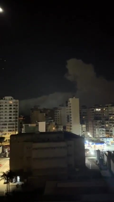 Airstrike targets Ghobeiri at dawn