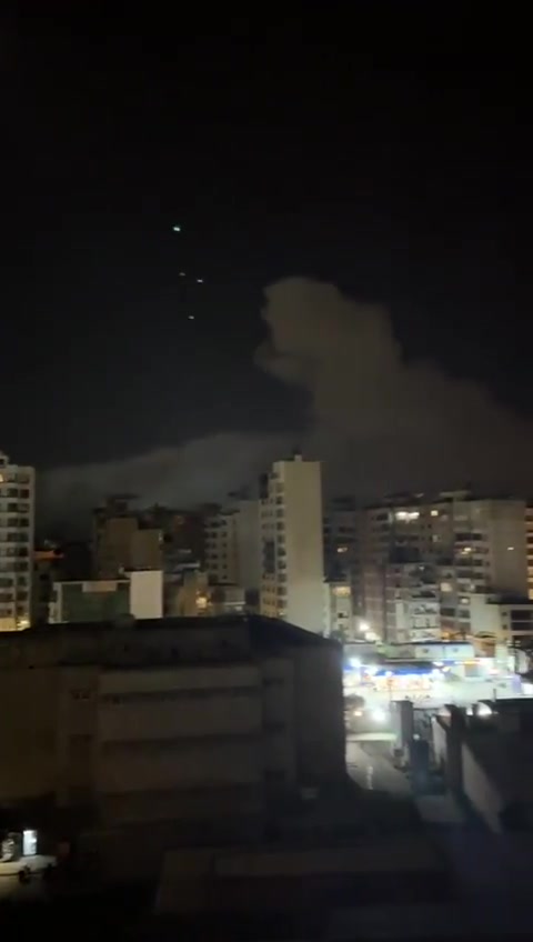 Airstrike targets Ghobeiri at dawn