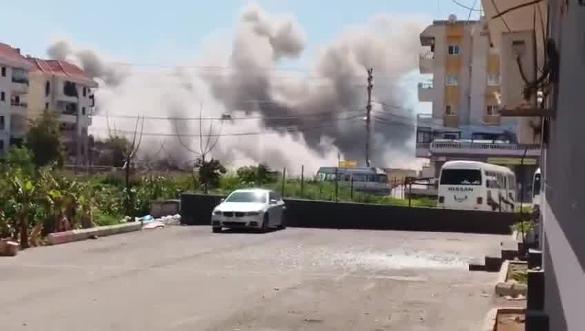 The moment the Israeli airstrike targeted the threatened building in Tyre