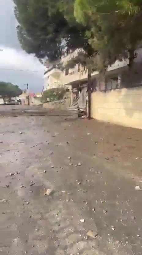 Scenes from the town of Kafr Sir after the three airstrikes that targeted the Islamic Health Authority center in the town and resulted in the death of 3 dead
