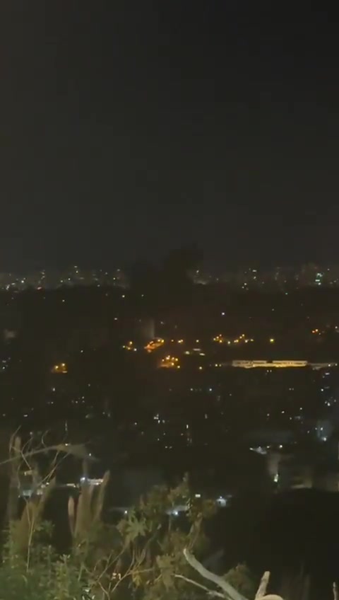 Video: Two airstrikes at dawn on Beirut's southern suburbs