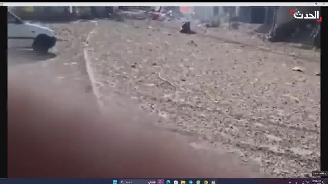 Following an immediate evacuation warning, footage emerges of the Israeli airstrike targeting the town of Deir Qanoun al-Nahr in southern Lebanon.