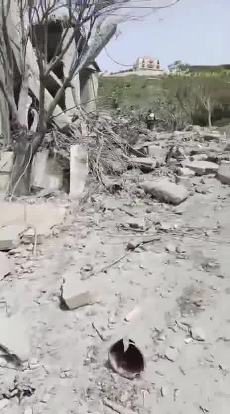 Footage of the airstrike that targeted the town of Harouf in the Nabatieh district