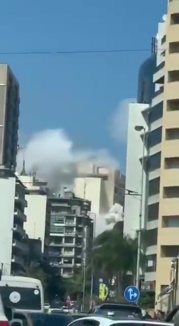 Moment of an air raid on the Cola area in Beirut