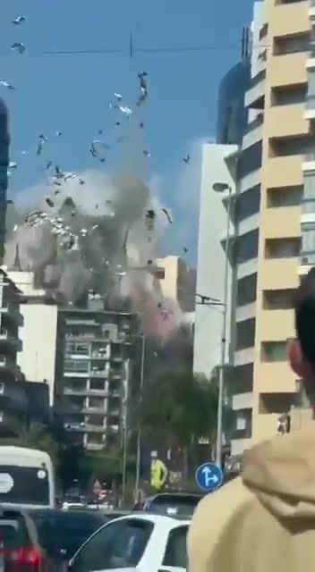 Moment of an air raid on the Cola area in Beirut