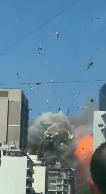 Moment of an air raid on the Cola area in Beirut