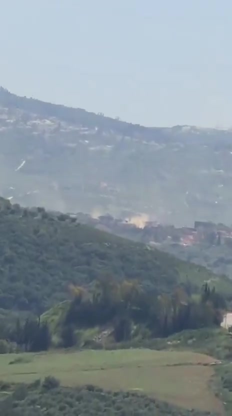 Artillery shelling on the town of Qantara in the Marjeyoun district