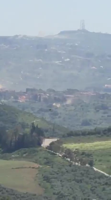 Artillery shelling on the town of Qantara in the Marjeyoun district