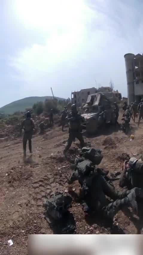 Dramatic footage: Fighters shoot down an explosive drone launched by Hezbollah during the evacuation of the wounded in the village of Al-Taybeh in southern Lebanon @ItayBlumental