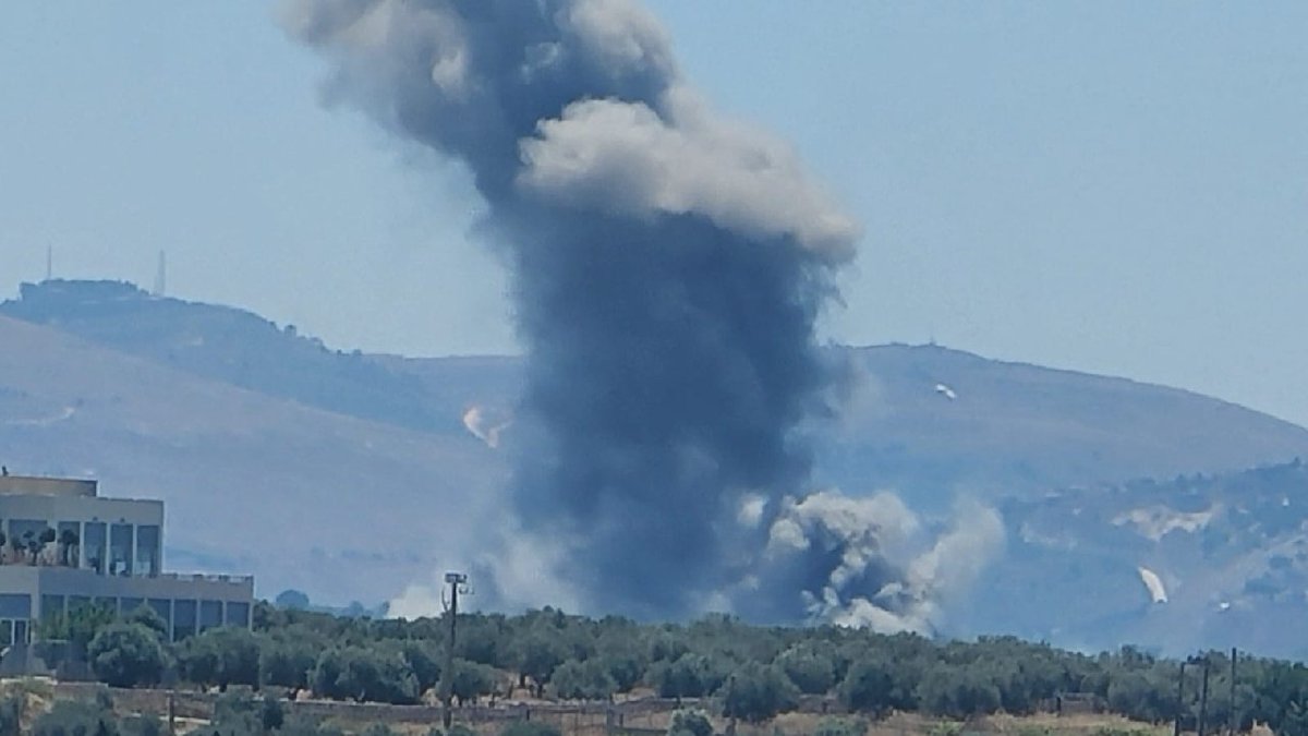 Israeli warplanes launch an airstrike on Nabatieh al-Fawqa