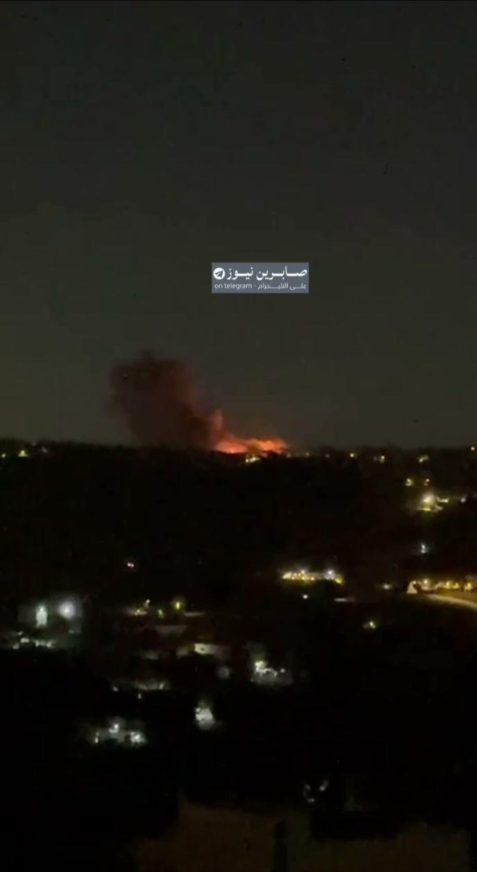 The Israeli army carried out bombing operations in the town of Beit Yahoun in southern Lebanon, which resulted in large fires breaking out.