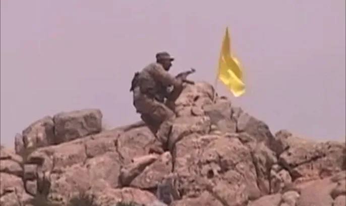 Army Radio: A force from the 679th Brigade (Yiftach) entered a building in Bint Jbeil, where they encountered a gunman who opened fire on them. One soldier was seriously wounded, while two others sustained minor injuries. Immediately after the incident, the Air Force launched an airstrike on the building where the clash took place.