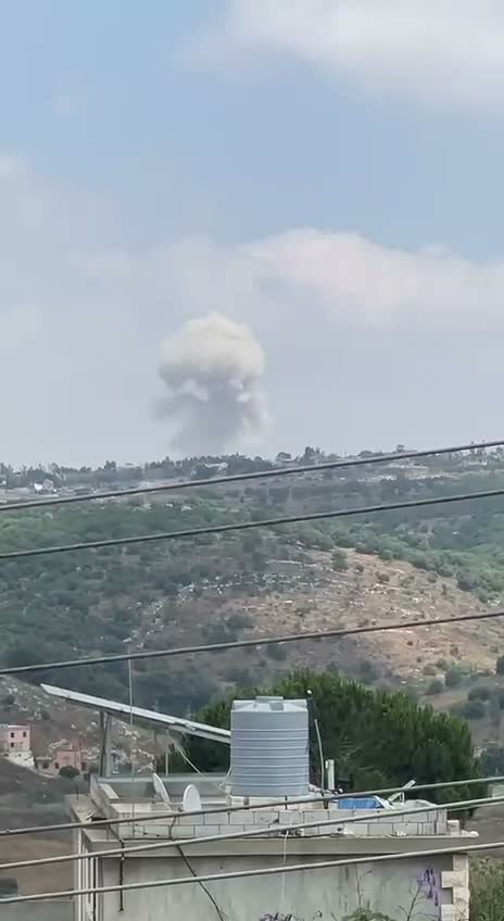 Explosions heard in buildings in Qunin, according to Lebanese channels