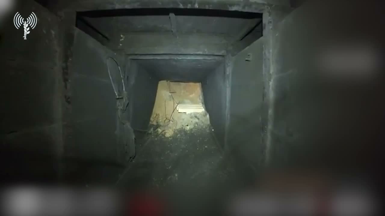 Explosion of an underground Hezbollah headquarters in the village of Hadata 
