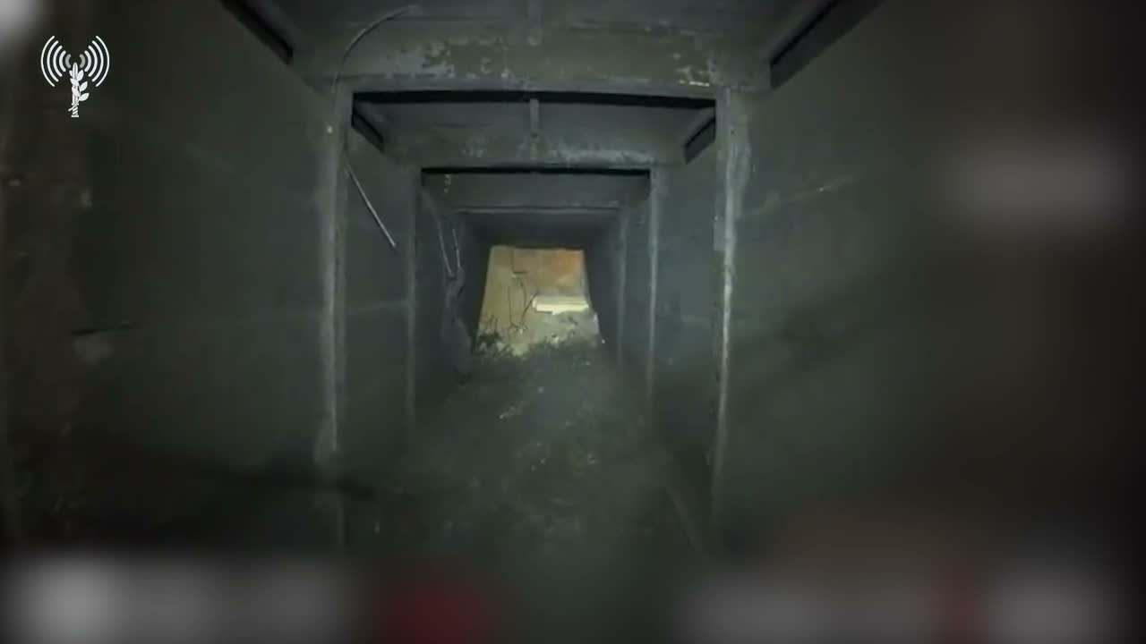 Explosion of an underground Hezbollah headquarters in the village of Hadata 